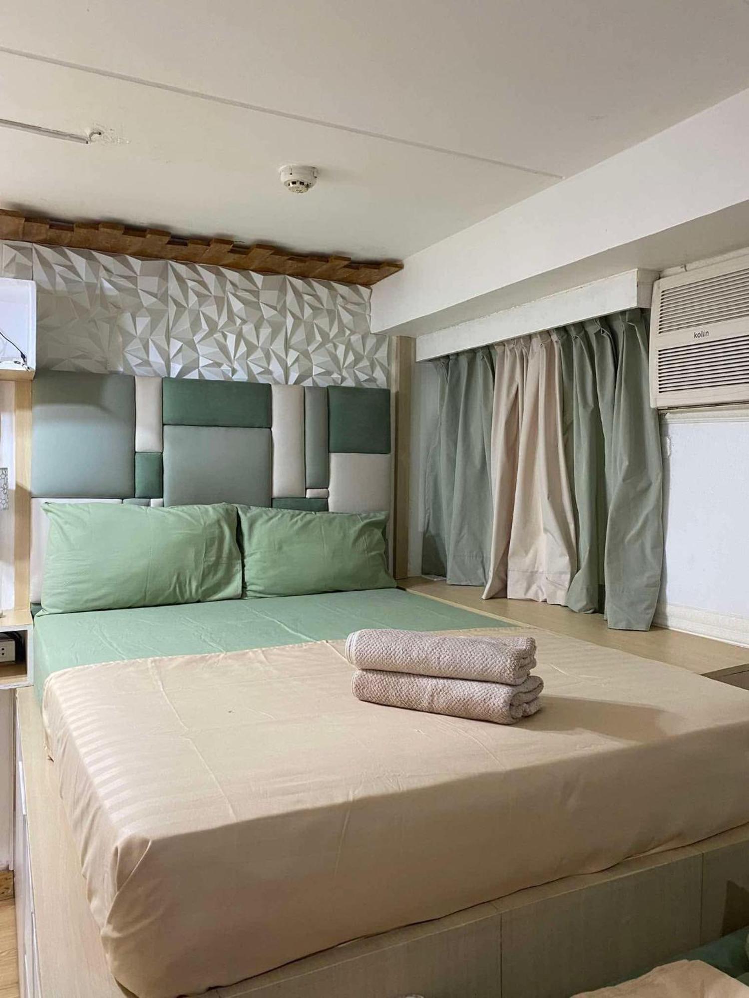 Aesthetic Unit With Cinema Theater Japan Technology Aparthotel *